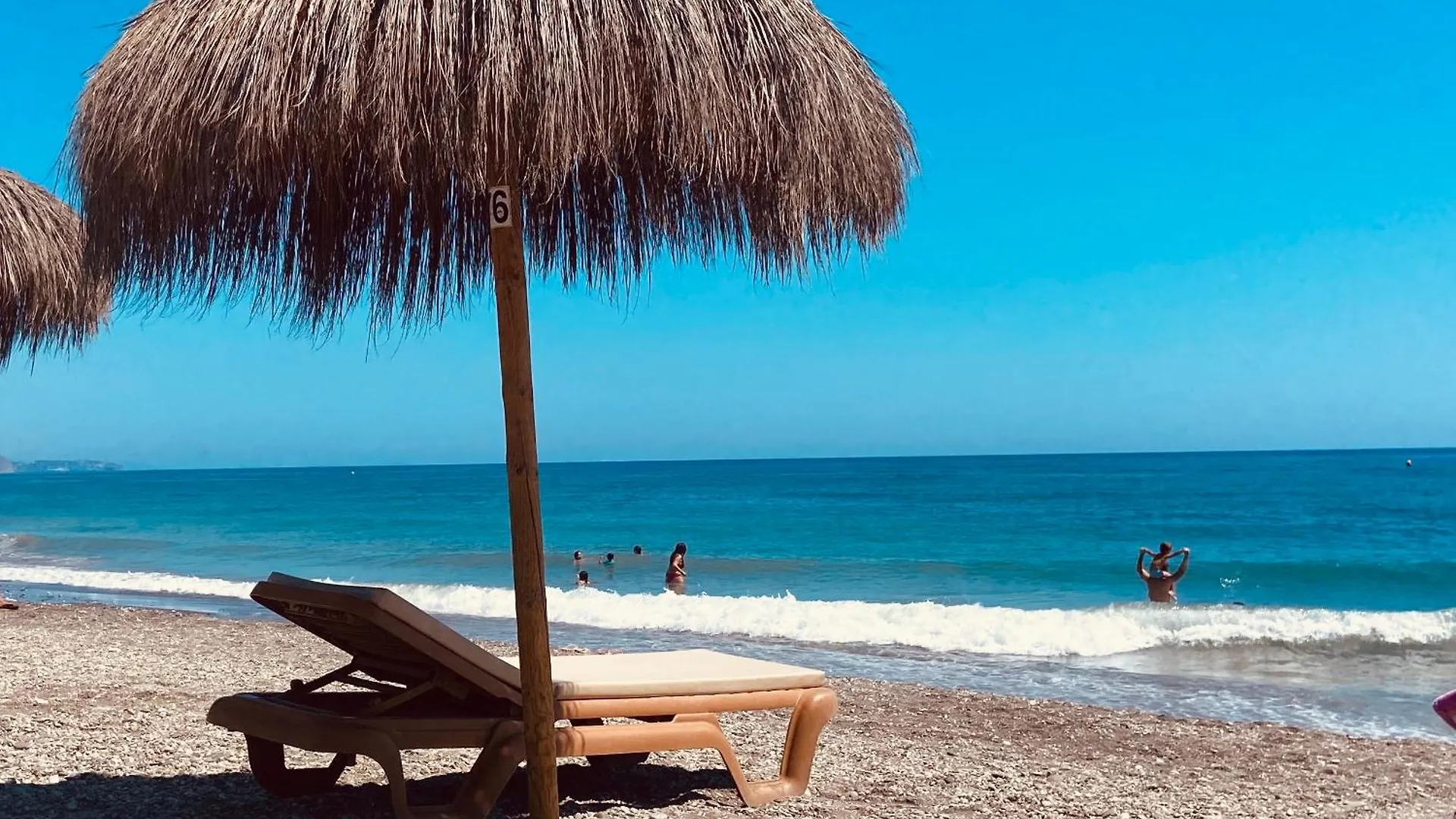 Escapada Familiar En Torrox Costa A 100M De La Playa, Vistas Al Mar Y Parking Gratis Apartment 0*,  Spain